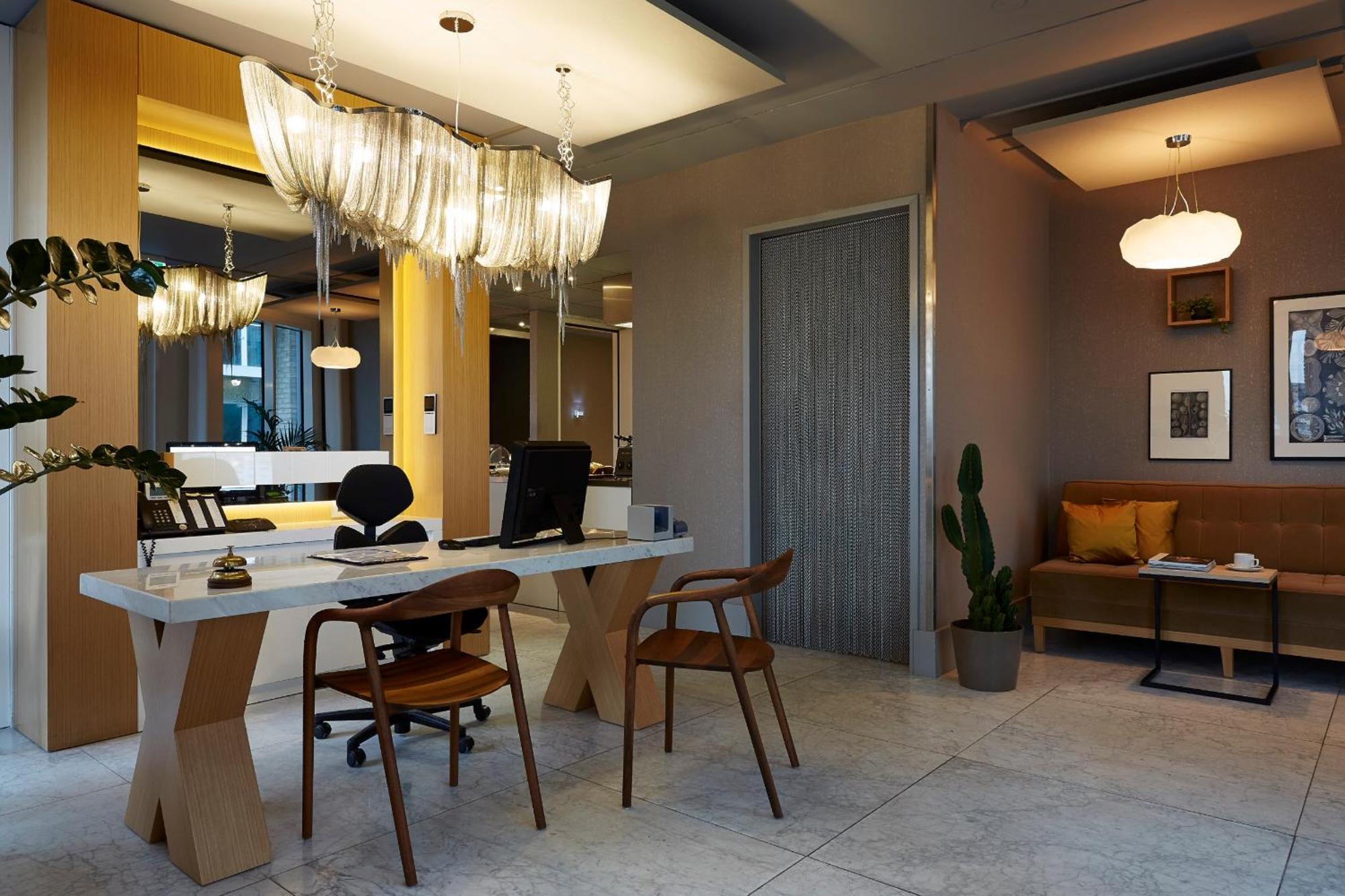 אמסטרדם Amadi Park Hotel מראה חיצוני תמונה