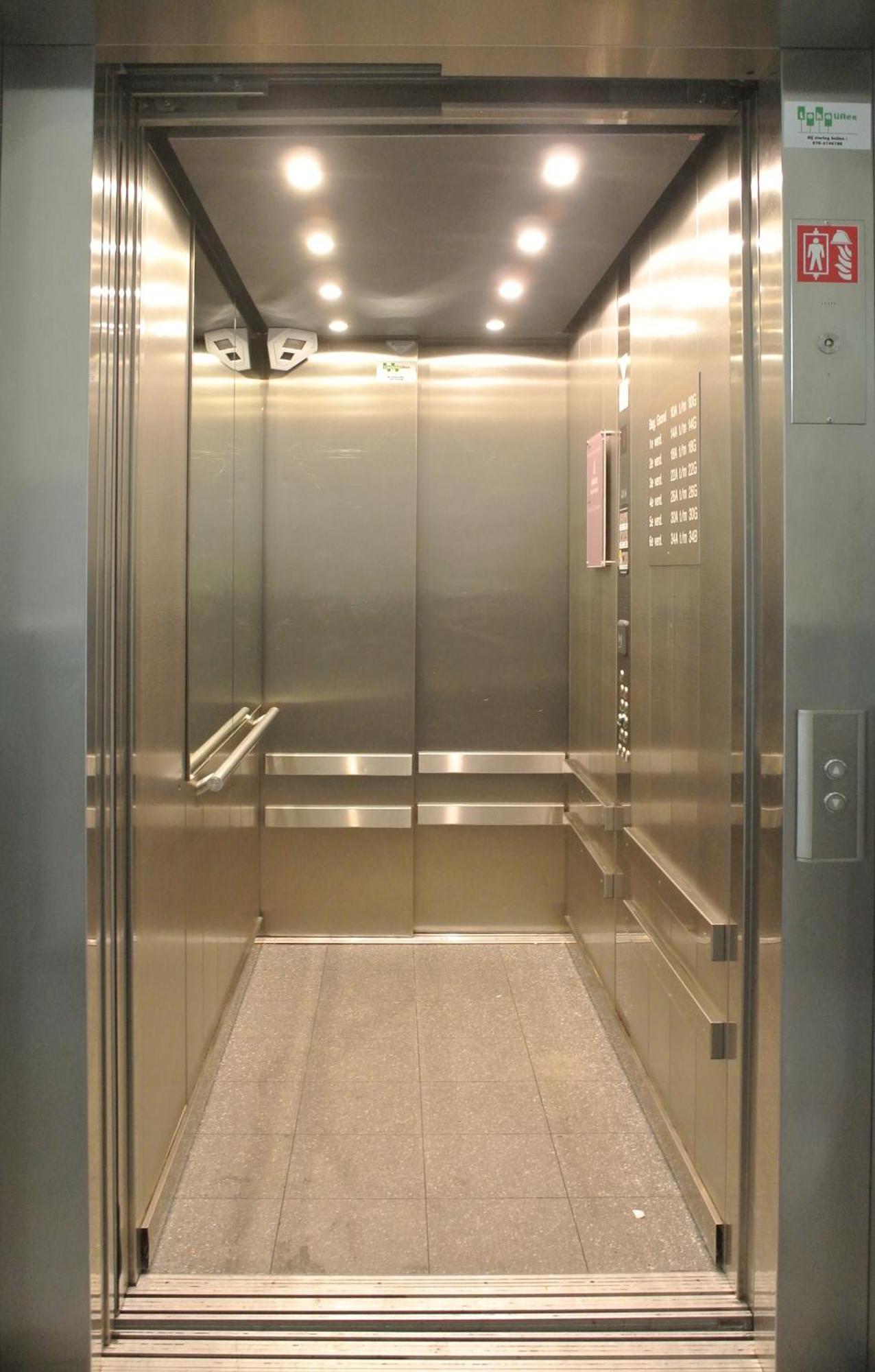 אמסטרדם Amadi Park Hotel מראה חיצוני תמונה