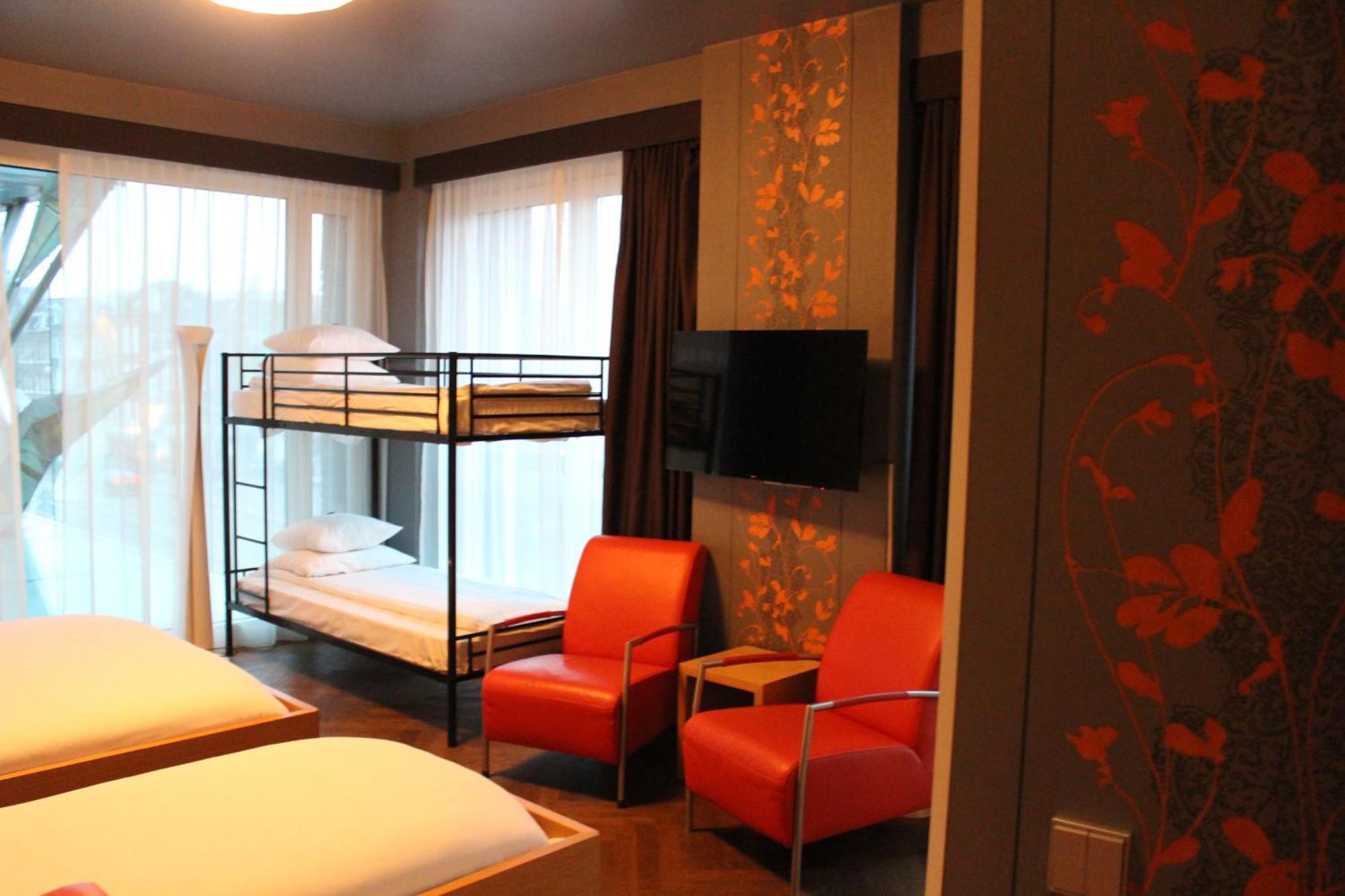 אמסטרדם Amadi Park Hotel מראה חיצוני תמונה